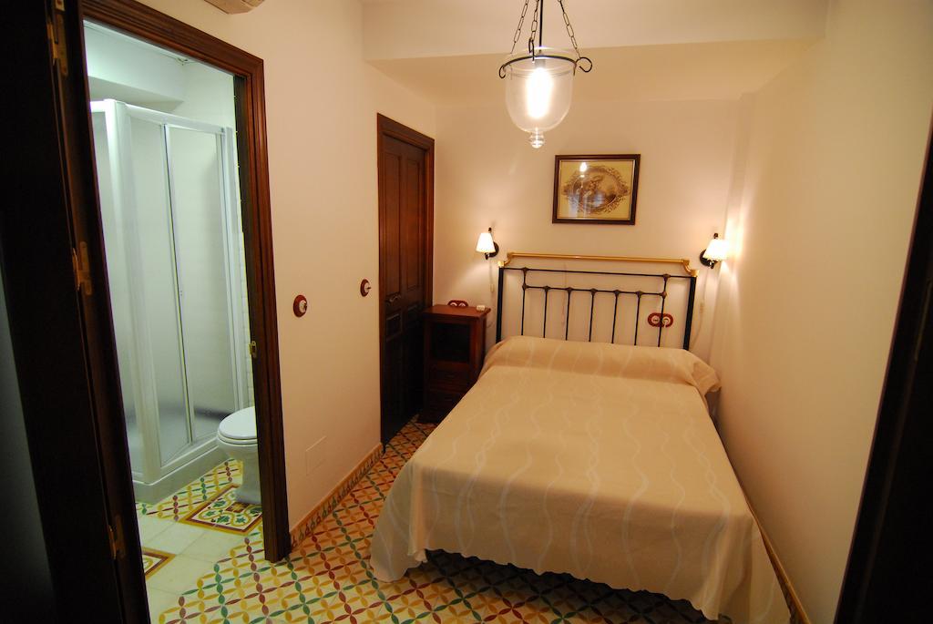 Apartamentos San Juan 16 Archidona Eksteriør bilde